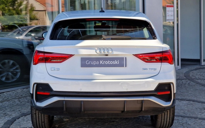 Audi Q3 Sportback cena 173100 przebieg: 10, rok produkcji 2024 z Wojcieszów małe 781